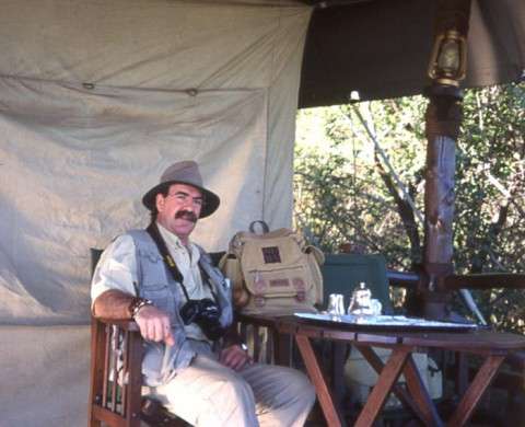 .Rafael Calvete, en una tienda del campamento en Moremi OK