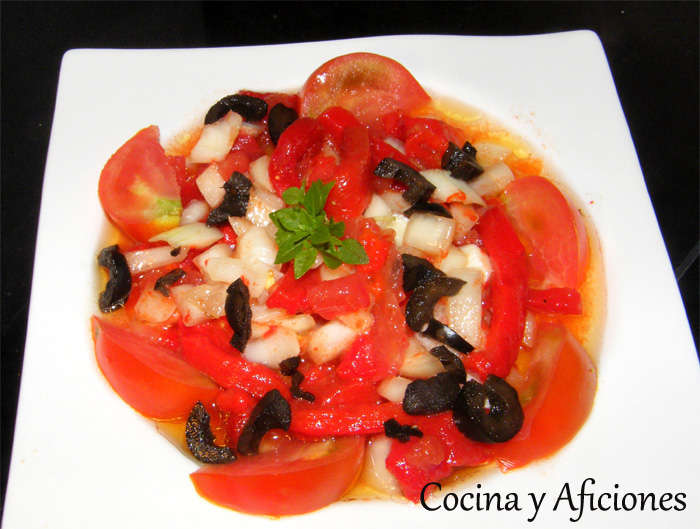 ensalada de tomate y pimientos 1