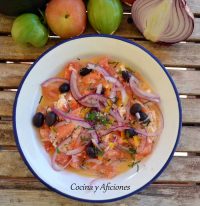 ensalada de tomate y mozarella con un toque de menta