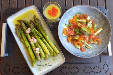 Espárragos verdes, tres recetas con un solo manojo. Aprovechamiento a tope, en crema, a baja temperatura y en ensalada.