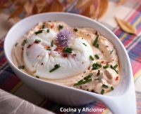 çilbir, los huevos turcos para el desayuno perfecto