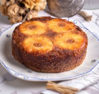 Bizcocho invertido de piña para un molde de 24 cm de diámetro, ¡una delicia total!